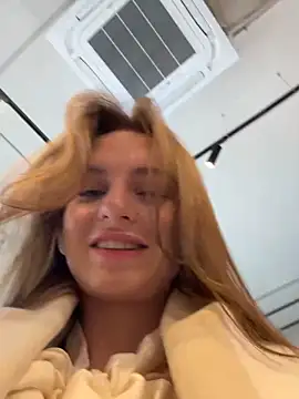 -AngelAri- online show from March 2, 2025, 9:10 am