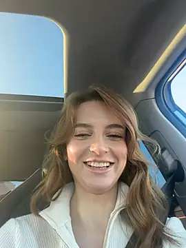 -AngelAri- online show from February 1, 2026, 9:08 am