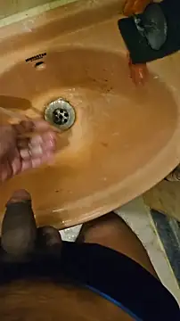 Snapshot of rockyp6 chatting on February 19, 2026, 1:40 pm rockyp6 online show from February 19, 2026, 1:40 pm