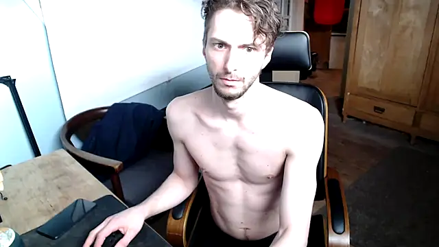 Snapshot of mycurve chatting on February 11, 2025, 7:16 pm mycurve online show from February 11, 2025, 7:16 pm