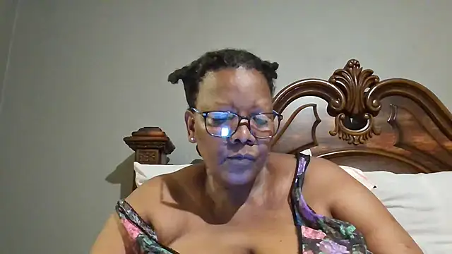SEXYBOOBSNASS online show from January 18, 2025, 9:24 pm