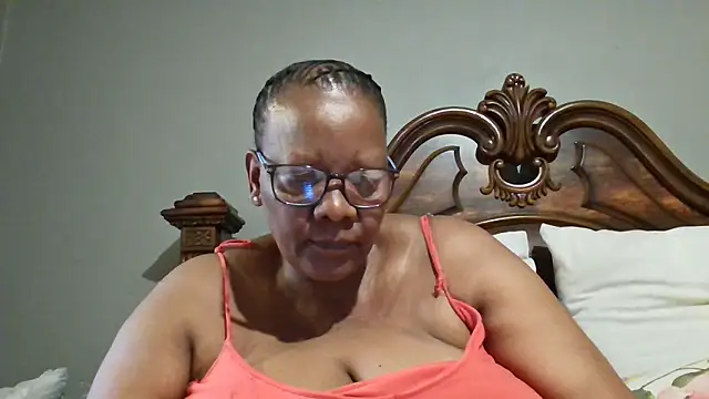 SEXYBOOBSNASS online show from February 4, 2025, 3:54 am