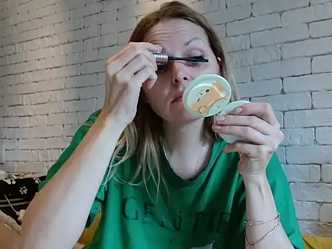 Angel girllovemy online show from December 19, 2025, 7:26 am