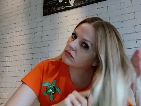 Angel girllovemy online show from December 23, 2025, 9:18 am