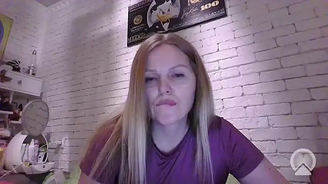 Angel girllovemy online show from March 20, 2026, 4:01 pm