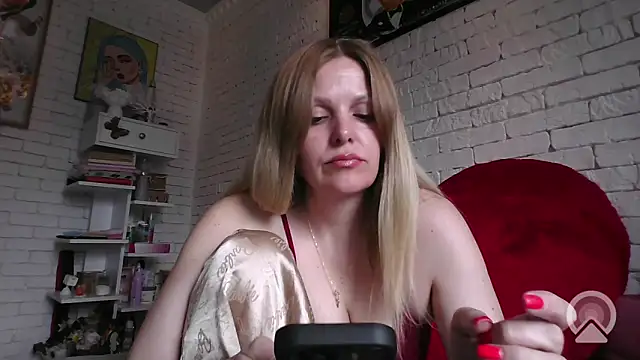 Angel girllovemy online show from March 25, 2026, 8:31 am