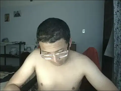 Snapshot of Mghty-cockl88 chatting on October 9, 2025, 5:16 am Mghty-cockl88 online show from October 9, 2025, 5:16 am