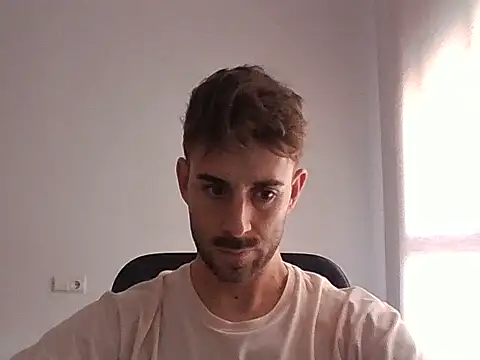 Snapshot of vargas90 chatting on September 24, 2025, 8:50 am vargas90 online show from September 24, 2025, 8:50 am