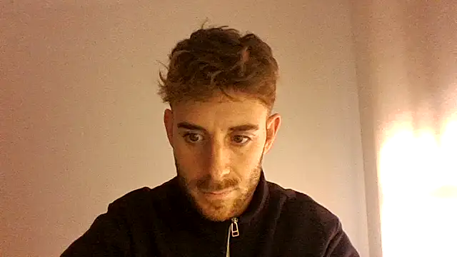 Snapshot of vargas90 chatting on October 30, 2025, 11:22 am vargas90 online show from October 30, 2025, 11:22 am