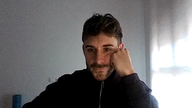 vargas90 online show from December 4, 2025, 11:41 am