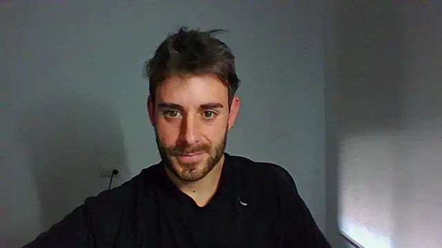 Snapshot of vargas90 chatting on March 5, 2026, 12:45 pm vargas90 online show from March 5, 2026, 12:45 pm