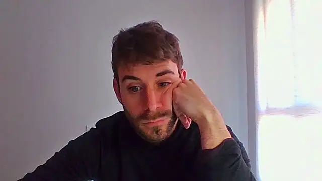 Snapshot of vargas90 chatting on March 11, 2026, 12:22 pm vargas90 online show from March 11, 2026, 12:22 pm