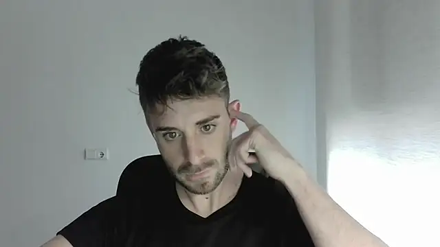 Snapshot of vargas90 chatting on April 21, 2026, 10:21 am vargas90 online show from April 21, 2026, 10:21 am