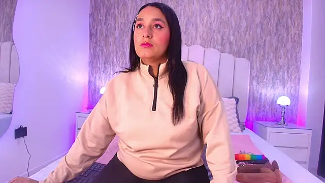 raven lilith  online show from January 14, 2026, 3:12 am