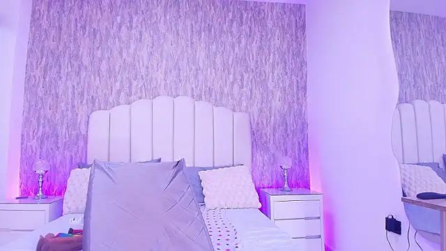 Snapshot of raven_lilith_ chatting on March 21, 2026, 3:11 am raven lilith online show from March 21, 2026, 3:11 am