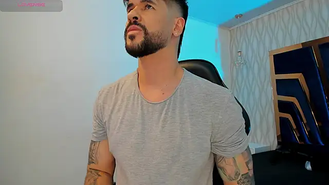 Petesevans online show from November 15, 2025, 11:21 pm