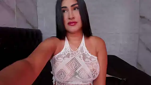 Snapshot of rosalia-04 chatting on September 17, 2025, 6:53 pm rosalia-04 online show from September 17, 2025, 6:53 pm