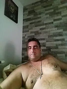 ADRIAN ADI40 online show from October 14, 2025, 2:18 pm