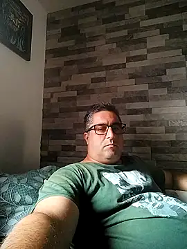 Snapshot of ADRIAN_ADI40 chatting on March 20, 2026, 1:27 pm ADRIAN ADI40 online show from March 20, 2026, 1:27 pm