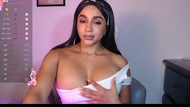 Snapshot of destinne_mill_ chatting on May 21, 2026, 11:17 am destinne mill online show from May 21, 2026, 11:17 am