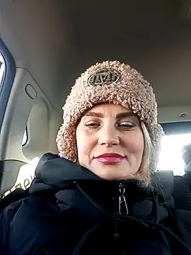 Snapshot of JennyOMay chatting on February 8, 2025, 4:36 am JennyOMay online show from February 8, 2025, 4:36 am