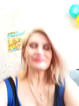 Snapshot of JennyOMay chatting on March 3, 2025, 3:30 am JennyOMay online show from March 3, 2025, 3:30 am