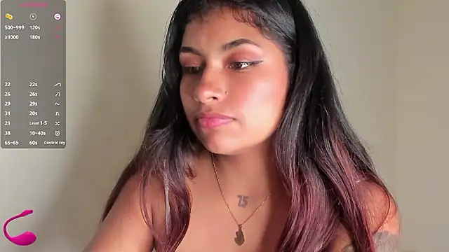 ChantalPetit online show from January 12, 2026, 2:11 pm