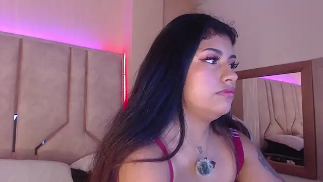 ChantalPetit online show from June 16, 2026, 3:36 pm