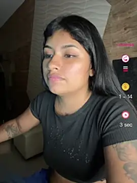 ChantalPetit online show from June 27, 2026, 3:11 am
