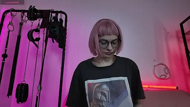 CyberXGoddess online show from June 1, 2026, 6:48 am