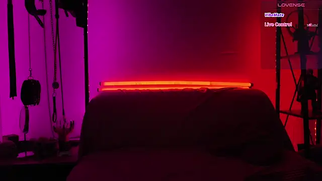 CyberXGoddess online show from June 8, 2026, 7:36 pm