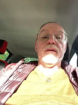 owlbimaikxh online show from October 23, 2025, 11:09 am