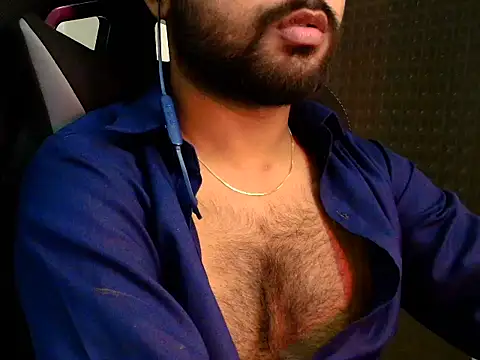 SHENOY3 online show from May 17, 2026, 5:20 pm