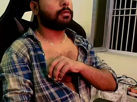 SHENOY3 online show from May 24, 2026, 6:57 pm
