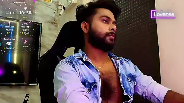 SHENOY3 online show from July 30, 2026, 5:56 pm