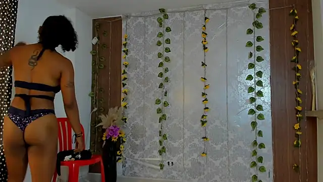 Snapshot of kelly_thomson chatting on March 11, 2026, 2:34 pm kelly thomson online show from March 11, 2026, 2:34 pm