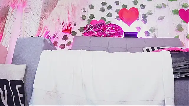 Snapshot of isis_lov chatting on February 11, 2025, 6:08 am isis lov online show from February 11, 2025, 6:08 am