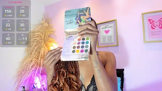 EmmySweett online show from December 17, 2025, 8:26 pm