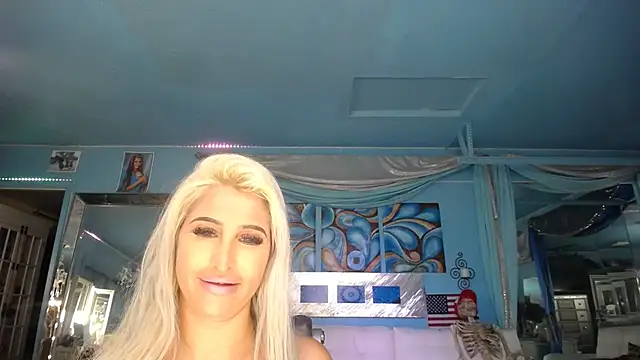 Snapshot of ADRIANNA_FOX chatting on February 16, 2025, 9:15 am ADRIANNA FOX online show from February 16, 2025, 9:15 am
