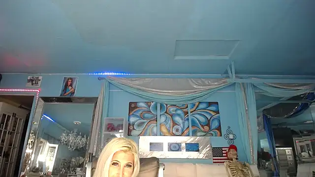 Snapshot of ADRIANNA_FOX chatting on February 27, 2025, 1:59 am ADRIANNA FOX online show from February 27, 2025, 1:59 am