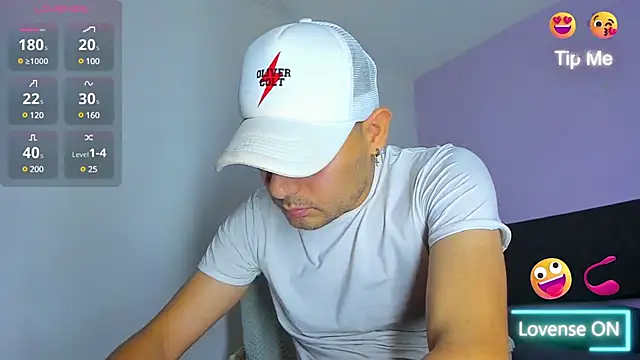 jhonyalzate2 online show from December 2, 2024, 2:20 am