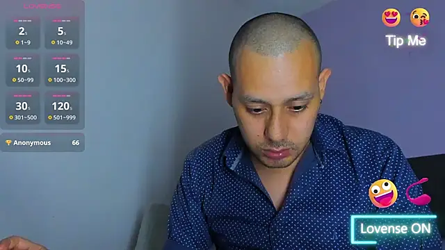 jhonyalzate2 online show from December 3, 2024, 5:20 am