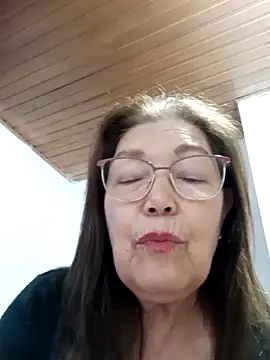 Vicky Rosse online show from February 27, 2025, 7:37 pm