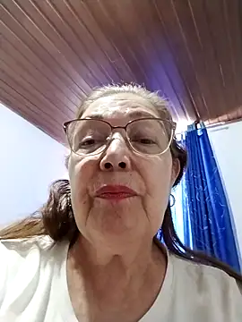 Vicky Rosse online show from September 10, 2025, 5:02 pm