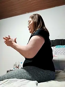 Vicky Rosse online show from March 18, 2026, 6:44 pm