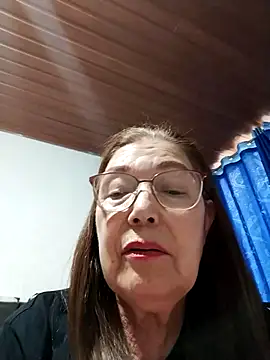 Vicky Rosse online show from April 23, 2026, 9:39 pm