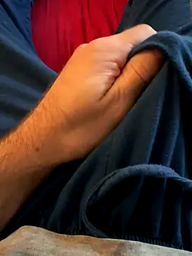 Snapshot of j1991j chatting on September 24, 2025, 6:11 pm j1991j online show from September 24, 2025, 6:11 pm