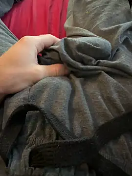 Snapshot of j1991j chatting on October 5, 2025, 8:01 am j1991j online show from October 5, 2025, 8:01 am