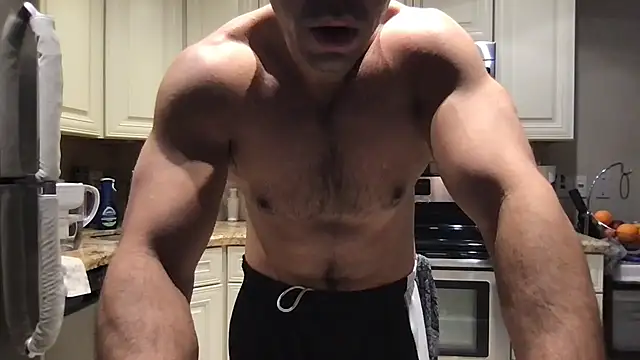 BigGuyMuscle online show from February 4, 2026, 7:53 pm