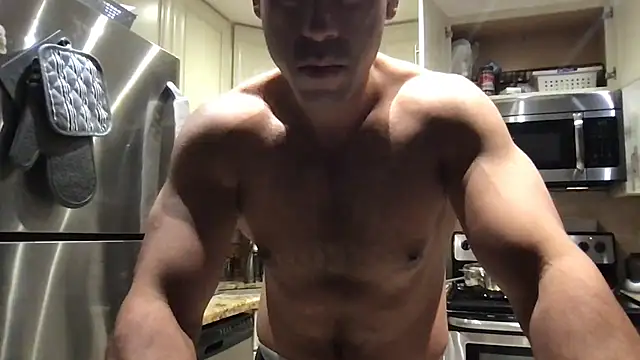 BigGuyMuscle online show from June 26, 2026, 3:22 am